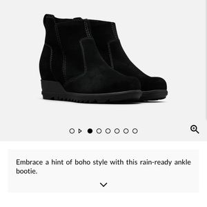 Sorel Evie Booties